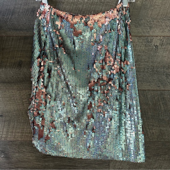 Lovers + Friends Makes Me Weak Mermaid Sequined Skirt Small - Picture 6 of 10